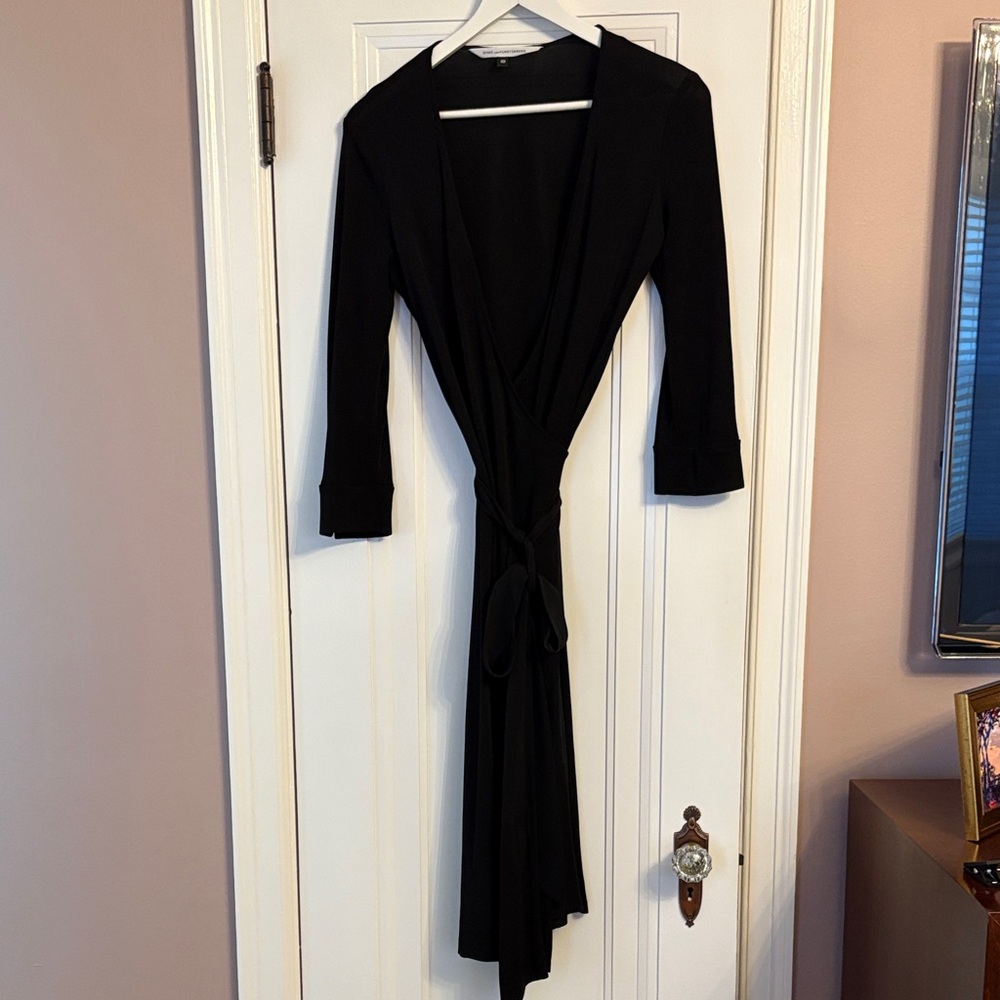 Diane von Furstenberg Jersey Knit Black Wrap Dress